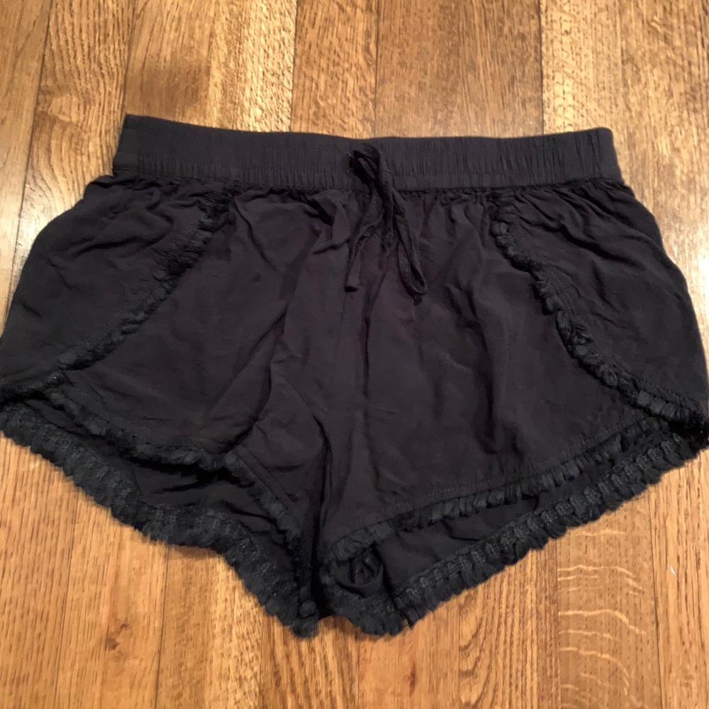 Garage Black Flowy Shorts